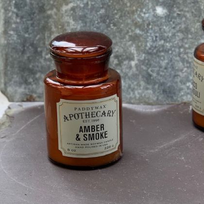 Apothecary Candle ~ Amber & Smoke